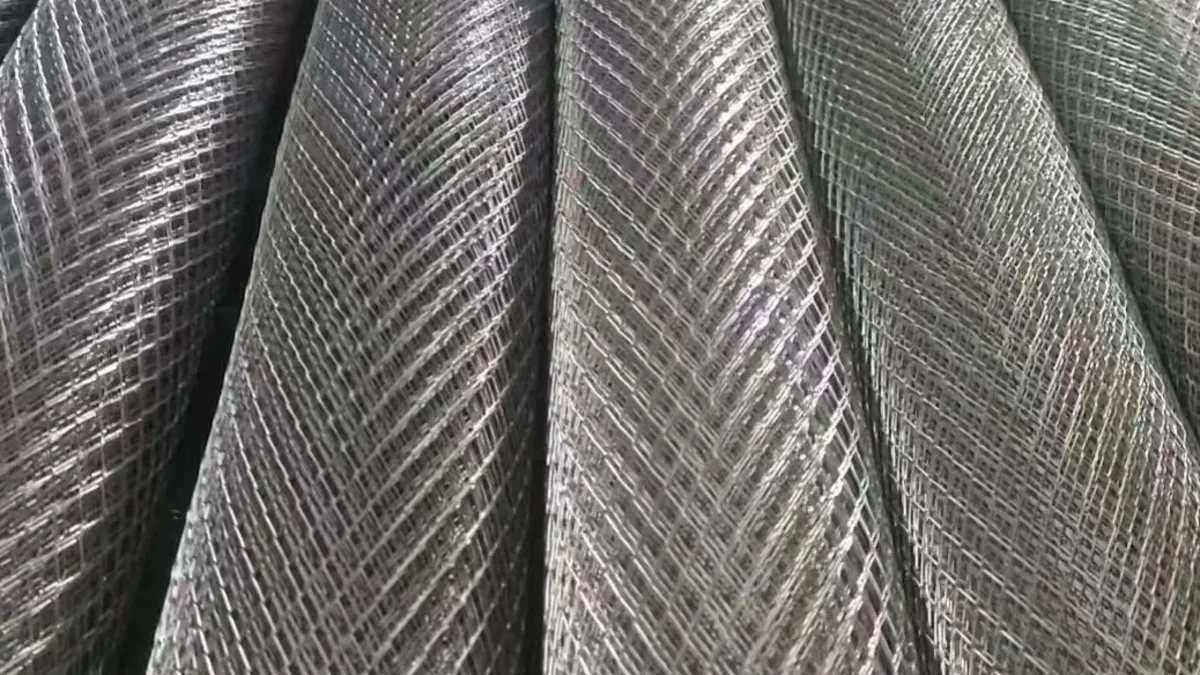Welded Wire Mesh Roll Buying Guide for Importers